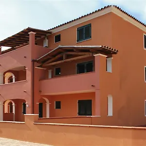 https://appartamenti-le-ginestre-e-gli-oleandri.in-sardinia.net
